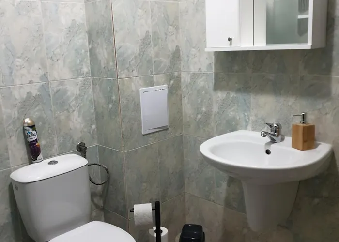 Cozy By Julie Διαμέρισμα *