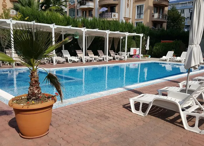 Cozy By Julie Σάνι Μπιτς