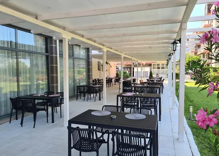 Cozy By Julie * Σάνι Μπιτς